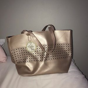 Lola tote
